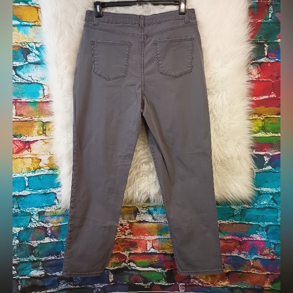 Croft & Barrow Gray Straight Leg Pants Size 14 Regular - Picture 7 of 9